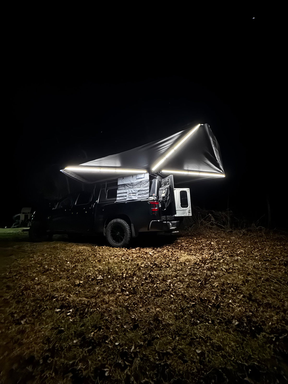 Reign Outdoor 270 FR+ Freestanding Awning